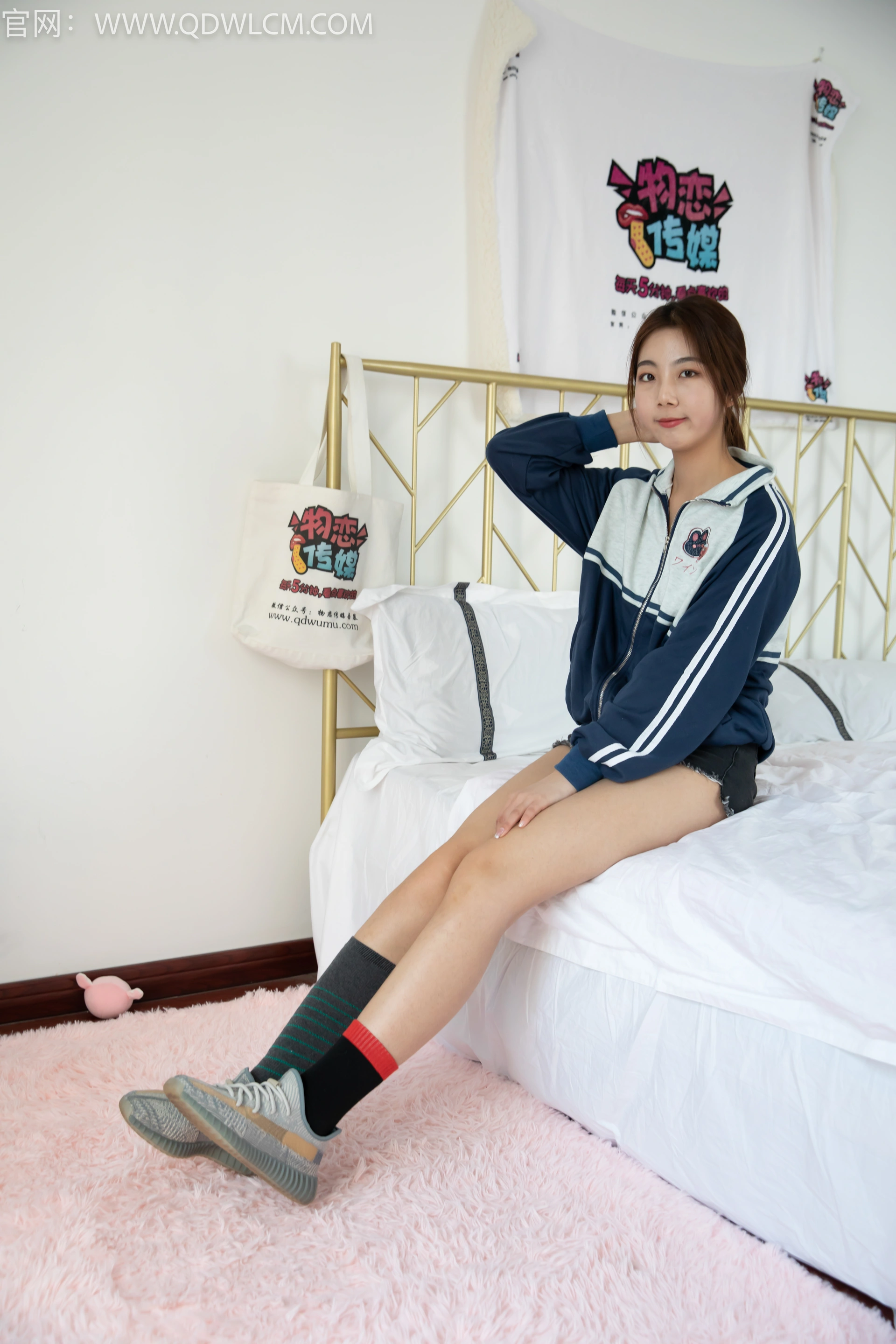 物恋传媒 NO.1232 心心-奔跑吧少女 3